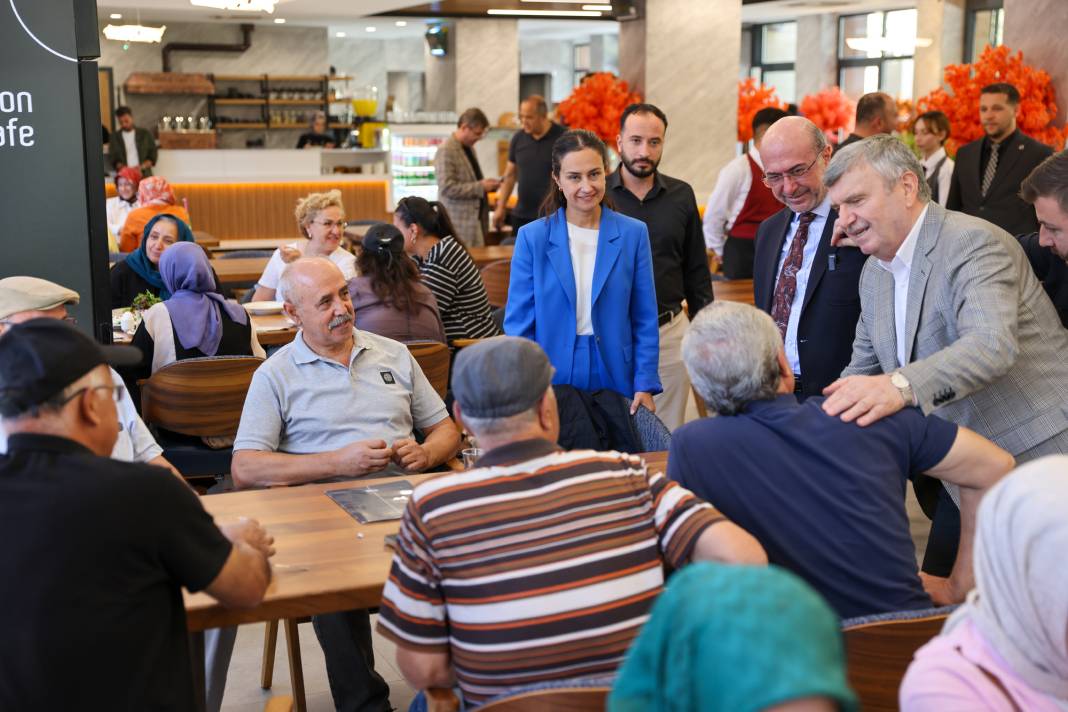 Tahir Akyürek, Selçuklu’nun gençlik ve sanat yatırımlarını inceledi 11